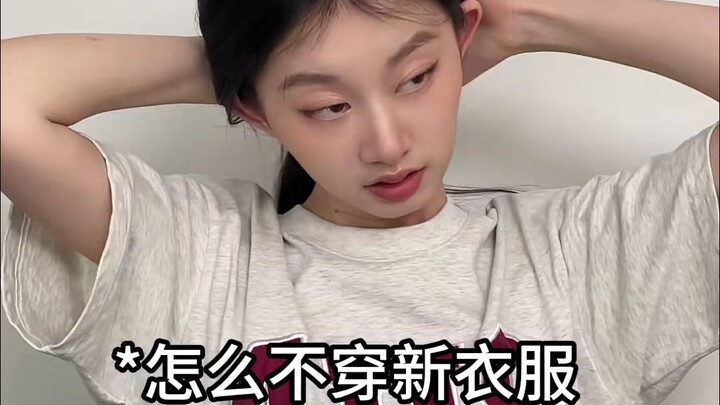 I just love unreservedly curvy, big-figured beauties! Aaaah!