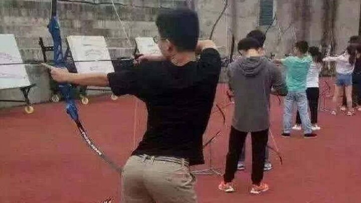 Is this the straw boat borrowing arrows?