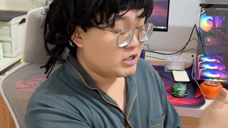 Khi tôi mới vào đại học và được phân vào ký túc xá dành cho sinh viên năm hai