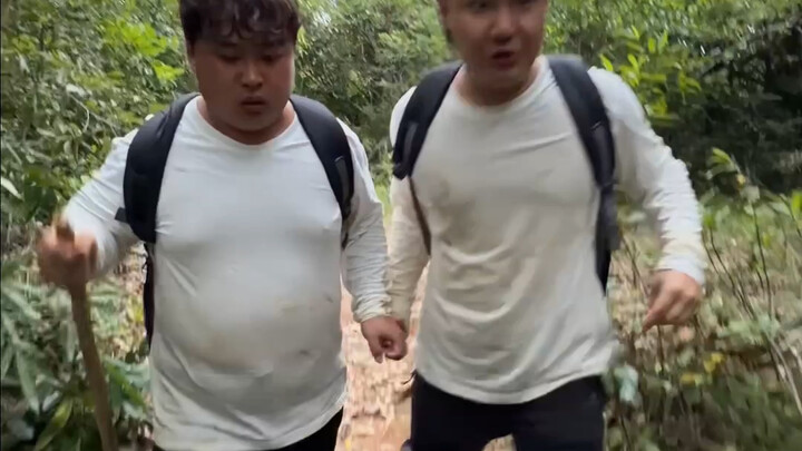 Kalian masih ingin melihat saya pergi bertahan hidup di alam liar bersama siapa?