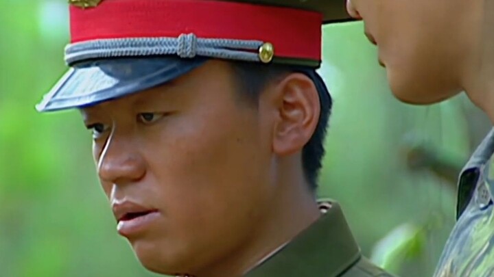Ai mà ngờ được, cái nơi hẻo lánh chẳng có lấy một bóng chim như Trại nguyên liệu số 5 lại thu hút cả