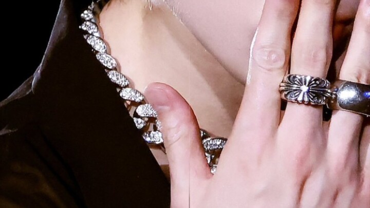 【شخصي】قائمة الأطعمة التي يجب تجربتها في كوريا الجنوبية (حلقة خاصة لنجوم الفرق الغنائية الذكور من الج