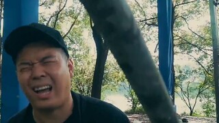 Anh Jackie Chan ơi, anh nghĩ chúng ta có thể tham gia Đội đóng thế của Jackie Chan không? Hãy để lại