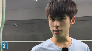 Let's see who still can't catch the ball