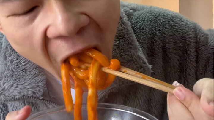 Nhâm nhi miếng bánh gạo