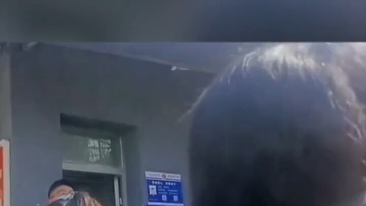 Đây là lý do sinh viên đại học không phù hợp làm việc trong nhà máy