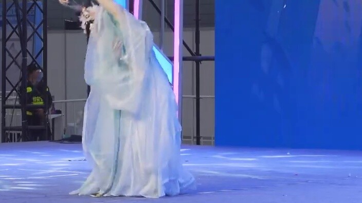 Zi Yan★Ode to Spring★ Spring warms the earth and everything comes to life~ Hefei Dimension Gate Comi