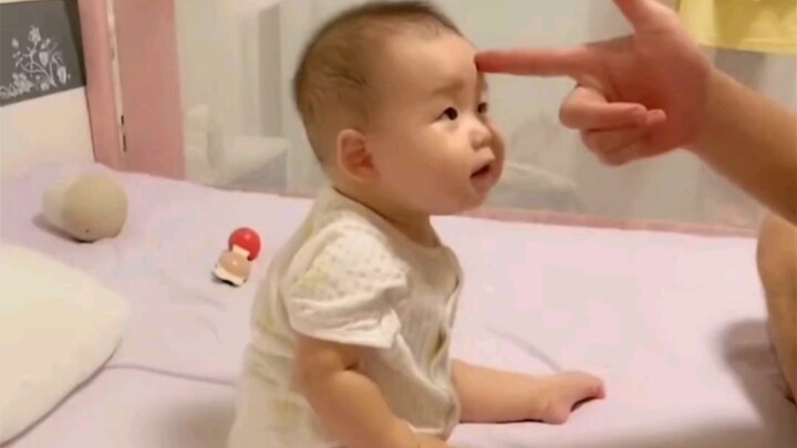 Hal yang paling berharga adalah yang gratis, misalnya keimutan