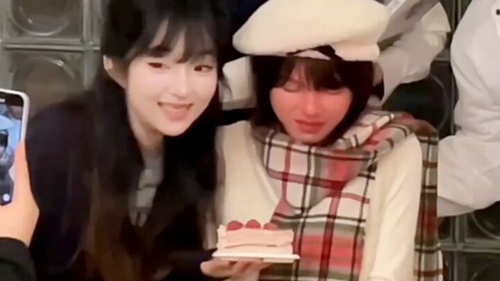 The day of sorrow is so close to the busy day, yet the busy day feels so far from the day of sorrow~