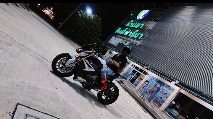 S1000r Roling Night In bangkok