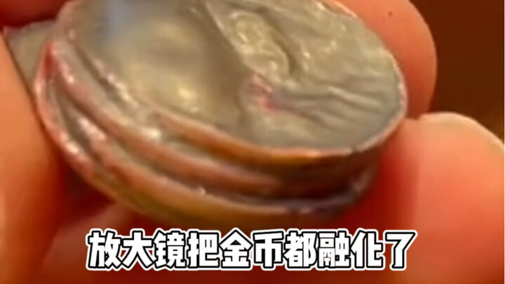 A magnifying glass made from a TV screen can actually melt gold coins—and even boil water! What an a