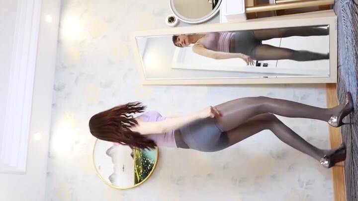 رقصة الساحة الصغيرة جون