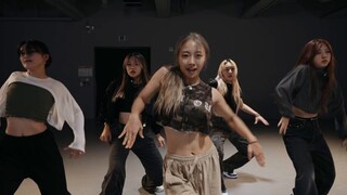 【1M】 Shut Down by Amy Park