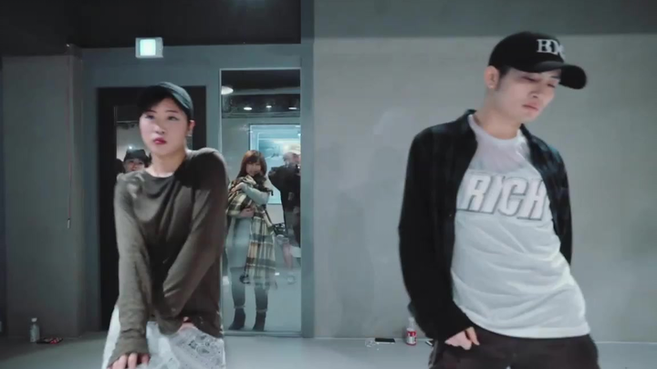 【Lực Hoàn rikimaru】Bông tai thật nổi bật nhỉ Swallow Me Down Chris Brown Akanen Nhảy theo vũ đạo