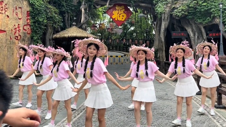 Pemandu sorak Meizhou ~ Berubah Jadi “Delegasi Tur Wisata” ~ Benar-benar Memperlakukan Para Gadis Se