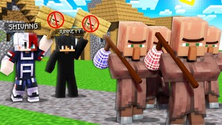 WHY WE KICKED OUT VILLAGERS FROM THE VILLAGE IN MINECRAFT!!😱