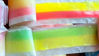 Pasti tidak ada seorang pun yang tidak pernah memakan benda ini...