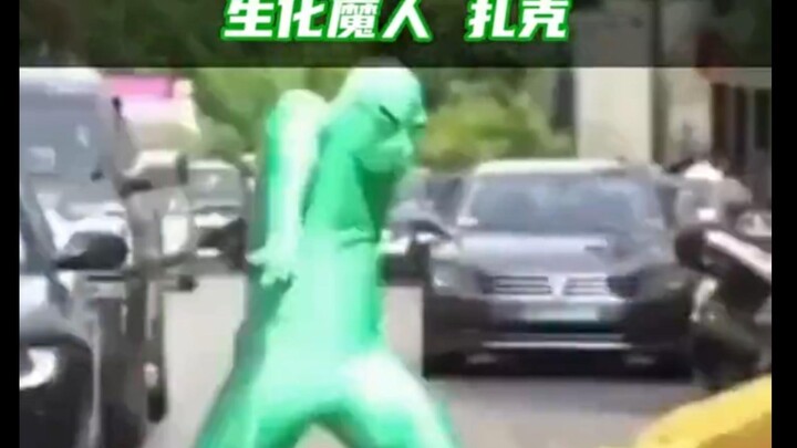 ลีกออฟเลเจ็นดส์ ฉบับคนแสดง