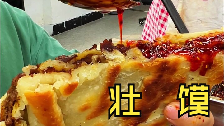 Let’s check out our office’s noodle-making expert who was unexpectedly put to work!