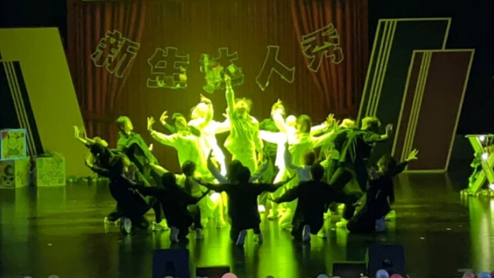 【玫瑰少年】青春不被定义，玫瑰向阳而生 纯享版
