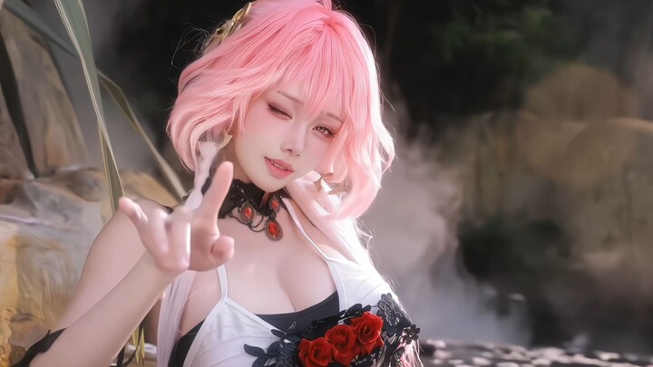 [Mingchao cosplay group portrait] Drifter, this hot spring...is not hot at all
