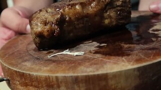 Bánh Mì Bò Sốt Phô Mai Khổng Lồ, Lần Đầu Làm Món Cheesesteak Phô Mai Ngập Họng_