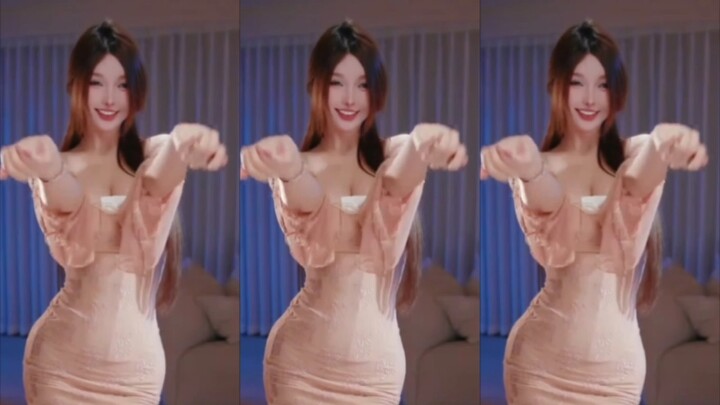 Mina (｡･ω･｡)ﾉ♡ Are you ready?