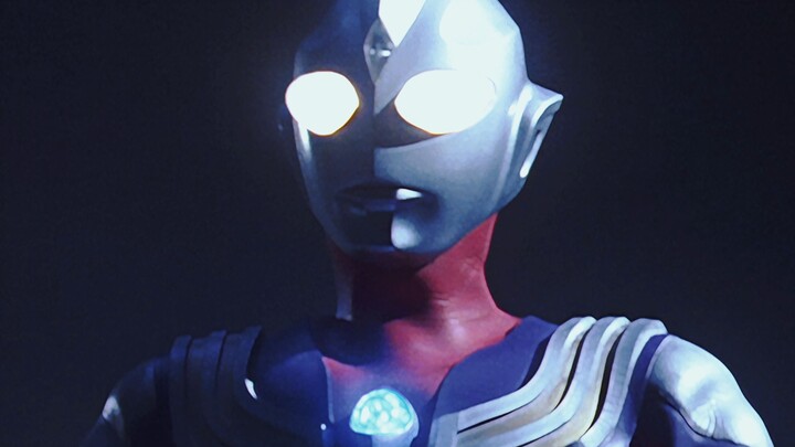 Ultraman who interferes with mankind's choice of light, Tiga, you are the "first"