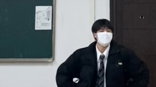 Seorang mahasiswa laki-laki terbakar di ruang kelas "Shang Xia" EXID