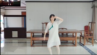 Hari ini ada gadis manis yang imut! Secretary Dance❤️Remake:) Saya harap semua orang yang menontonny