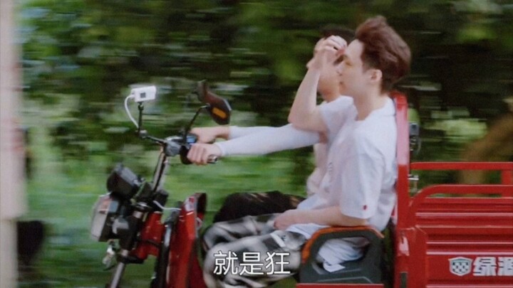 มาดูวิธีเรียกชื่อของอาจารย์ที่แปลกๆ กันเถอะ～