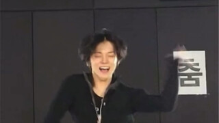 崔然竣跳Hype Boy