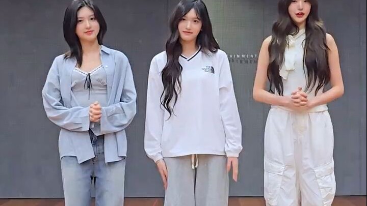 จินชิวเทียน จางหยวนอิง และหลี่รุ่ย ฟังเสียงก้าวเดินแล้วทายเพลง