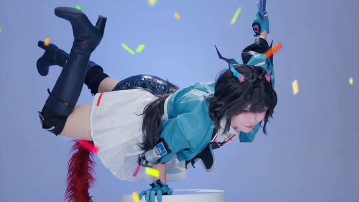 Lại là tư thế gì nữa đây…