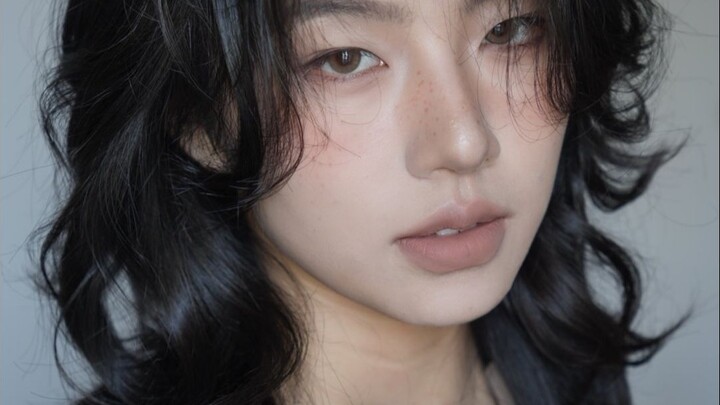 Cool and Handsome Wolf-Style Asian Makeup | The Right Way to Wear Earthy Lipstick