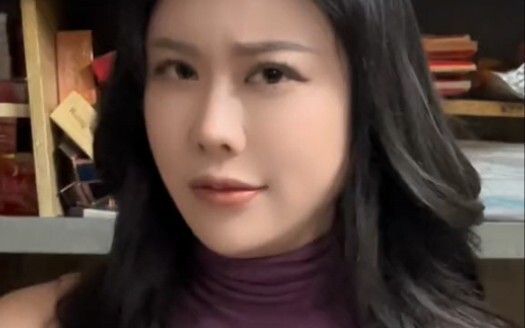 เป็นเรื่องที่น่ายินดีมากที่มีพี่สะใภ้ที่น่ารักกลับมาอยู่ชนบทอีกครั้ง