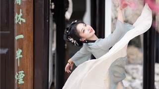 【小东篱｜竖屏｜山外小楼夜听雨】“这路遥马急的人间，你又能记住我多少年”