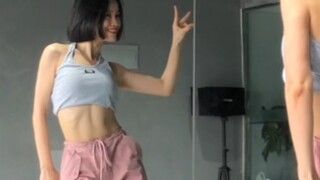 [Jiang Yuxi] Dance cover đoạn điệp khúc "Talk that Talk" của TWICE (hướng dẫn phân tích beat ở cuối 