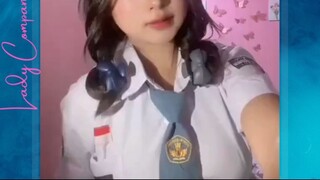 masih skolah lo