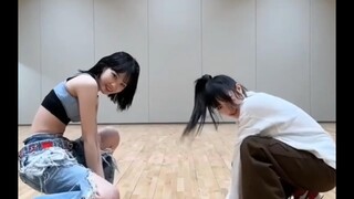 金采源+崔叡娜+赵美延《Unforgiven》挑战