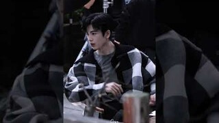 迫不及待要见到张凌赫#iQIYI