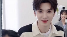 [Chen Zheyuan & Shen Yue] ในคืนเดือนหงาย พวกเขาวิ่งไปทั้งสองทิศทางและทำให้ทุกอย่างเกิดขึ้นภายในไม่กี