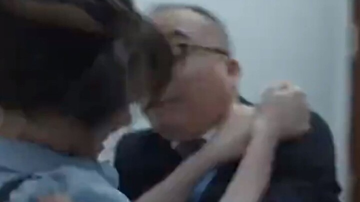 Younger sister is taken advantage of by a man; older brother and sister-in-law strike back with fier