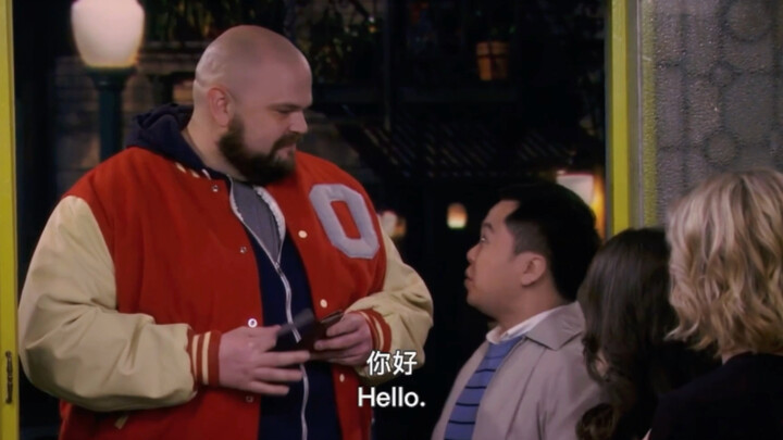 【2 Broke Girls】Someone is interested in Han