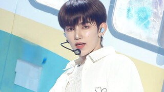 ZB1's comeback pre-release track SWEAT 240427 performance stage