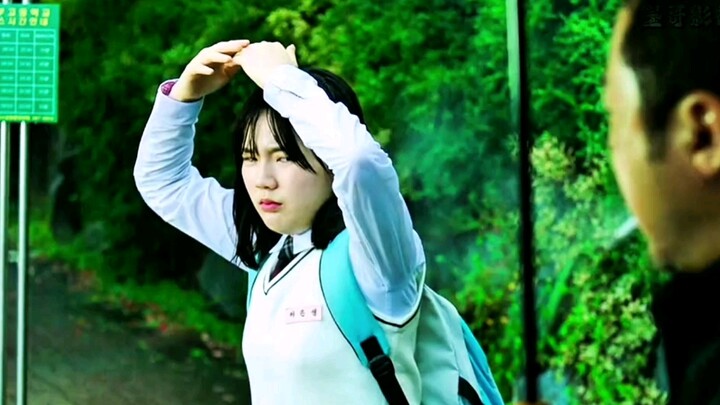 “Tôi chưa chắc đã là người tốt, nhưng anh thì nhất định là kẻ xấu.”