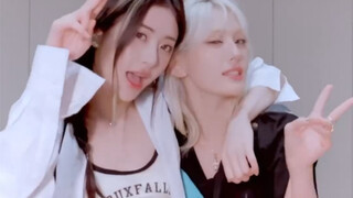 Tantangan Fast Forward SOMI dan Heo Yunjin