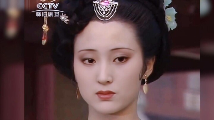 Lin Daiyu & Tang Dynasty Court Ladies: Pure as a Lotus in Clear Water, Naturally Beautiful Without A