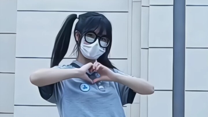 喜欢你 所以谁的醋我都吃 ૮₍ ◞‸◟₎ა  more jump more！