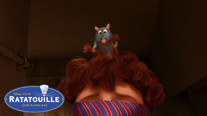 Ratatouille | Remy Bestuurt Linguini | Disney NL
